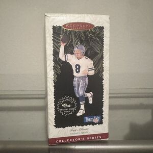NEW Hallmark Keepsake Troy Aikman #8 Dallas Cowboys Christmas Ornament NFL